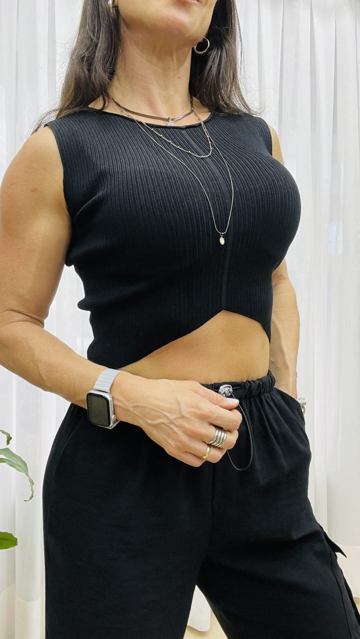 cropped modal betina 08171